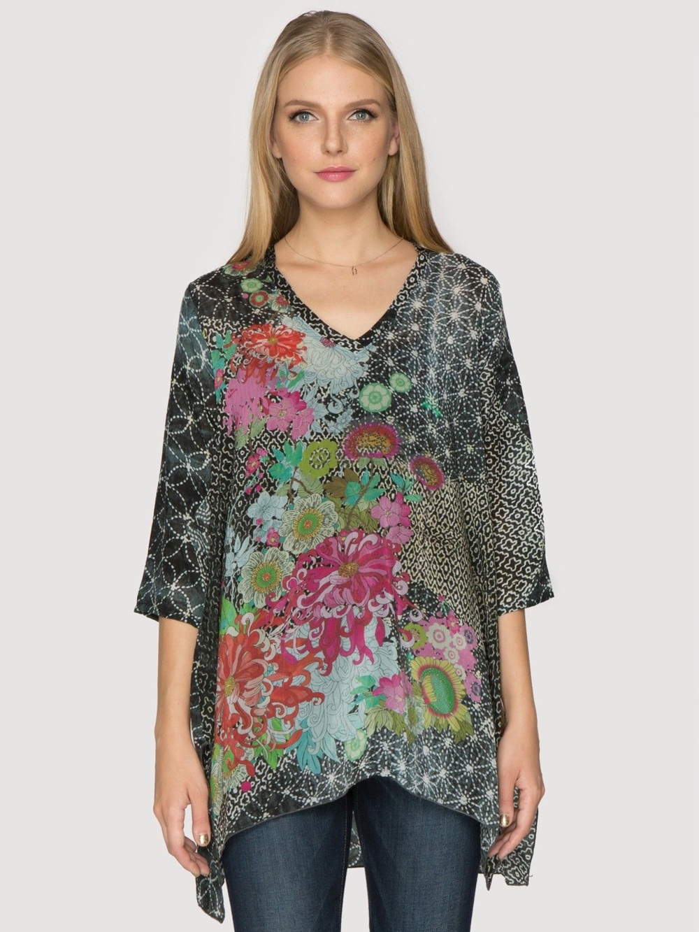 JOHNNY WAS Tawny Embroidered Floral Print V Neck Tunic Top in Grey